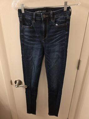 American Eagle Outfitters Women’s Dark Tone Skinny Jeans